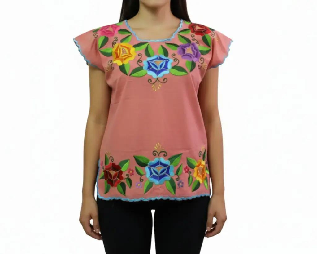 [BLS-LUP-M1-28] Blusa Tipo Hipil Yucateco color Salmón con bordados de colores (28)