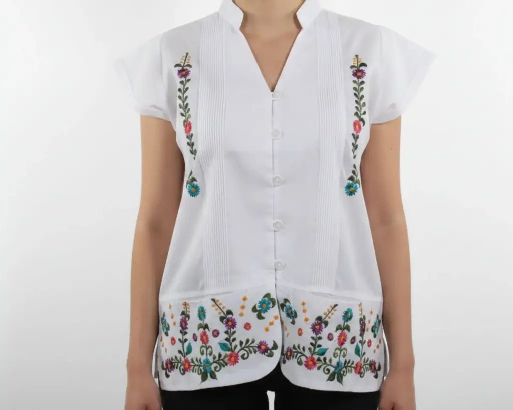 Blusa blanca con flores de colores laterales - Modelo 2