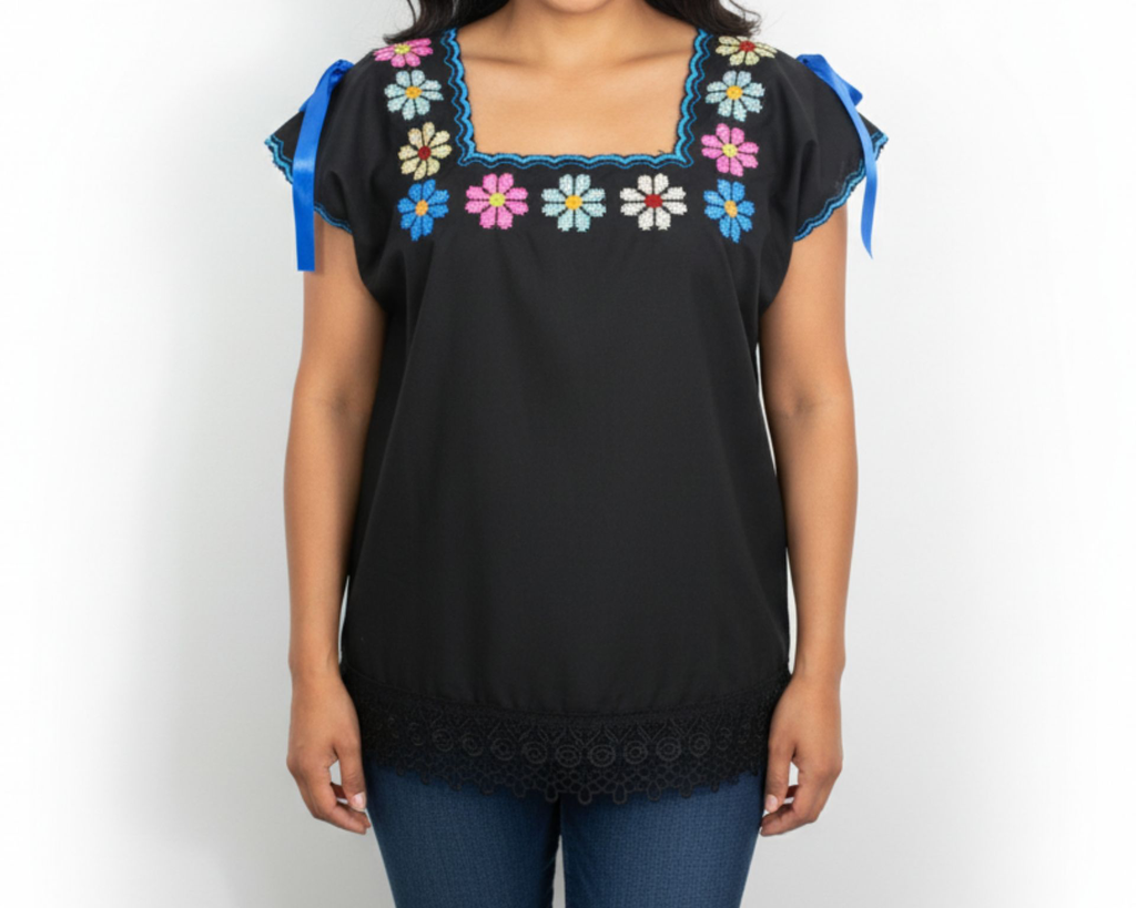 Blusa tipo hipil Yucateco en punto de cruz 