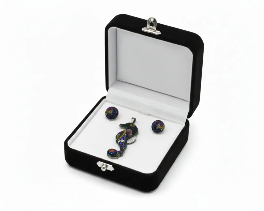 JUEGO DE DIJE Y ARETES