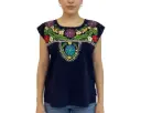 Blusa azul marino con flores moradas, amarillas y azules