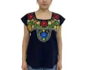 Blusa azul marino con flores rojas, azules y amarillas