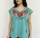 Blusa color menta con flores multicolor