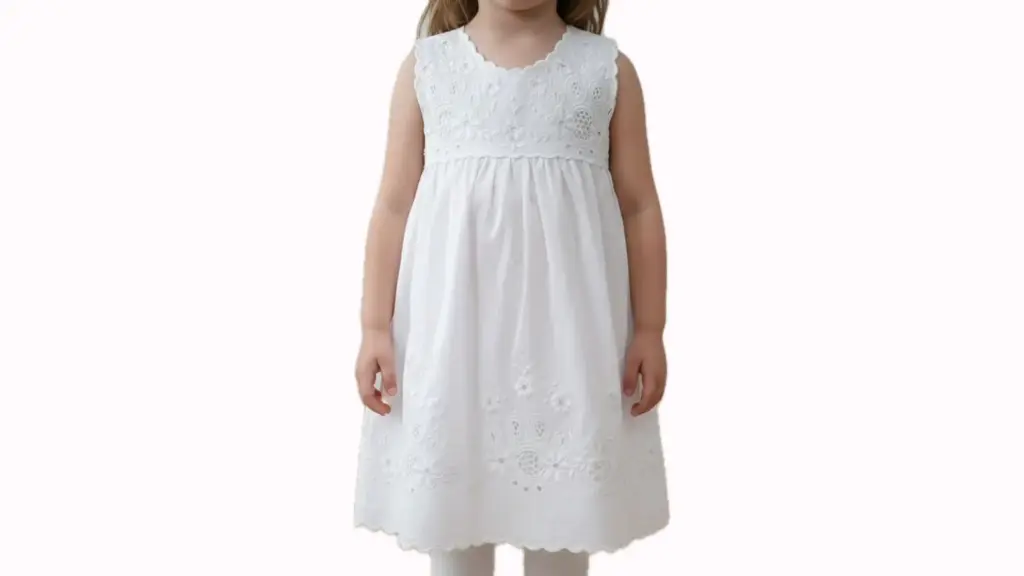 Vestido infantil color blanco