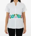 Blusa blanca flores bordadas en cintura