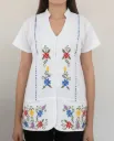 BLUSA BLANCA TIPO GUAYABERA DETALLE AZUL